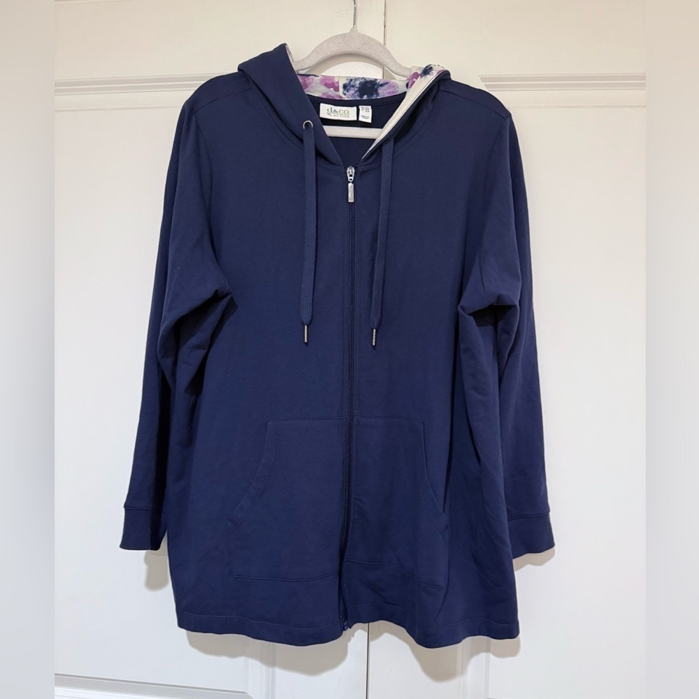 D&Co Cotton blend Blue Long Sleeve Hoodie sz LP - NWOT
